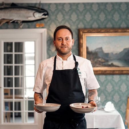Gloppen Hotell - By Classic Norway Hotels Sandane Eksteriør billede