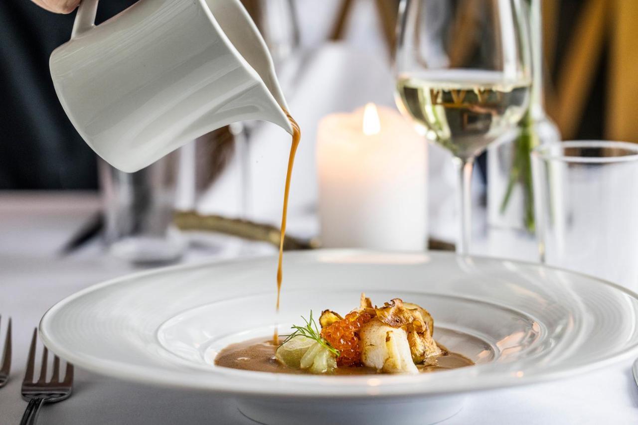 Gloppen Hotell - By Classic Norway Hotels Sandane Eksteriør billede